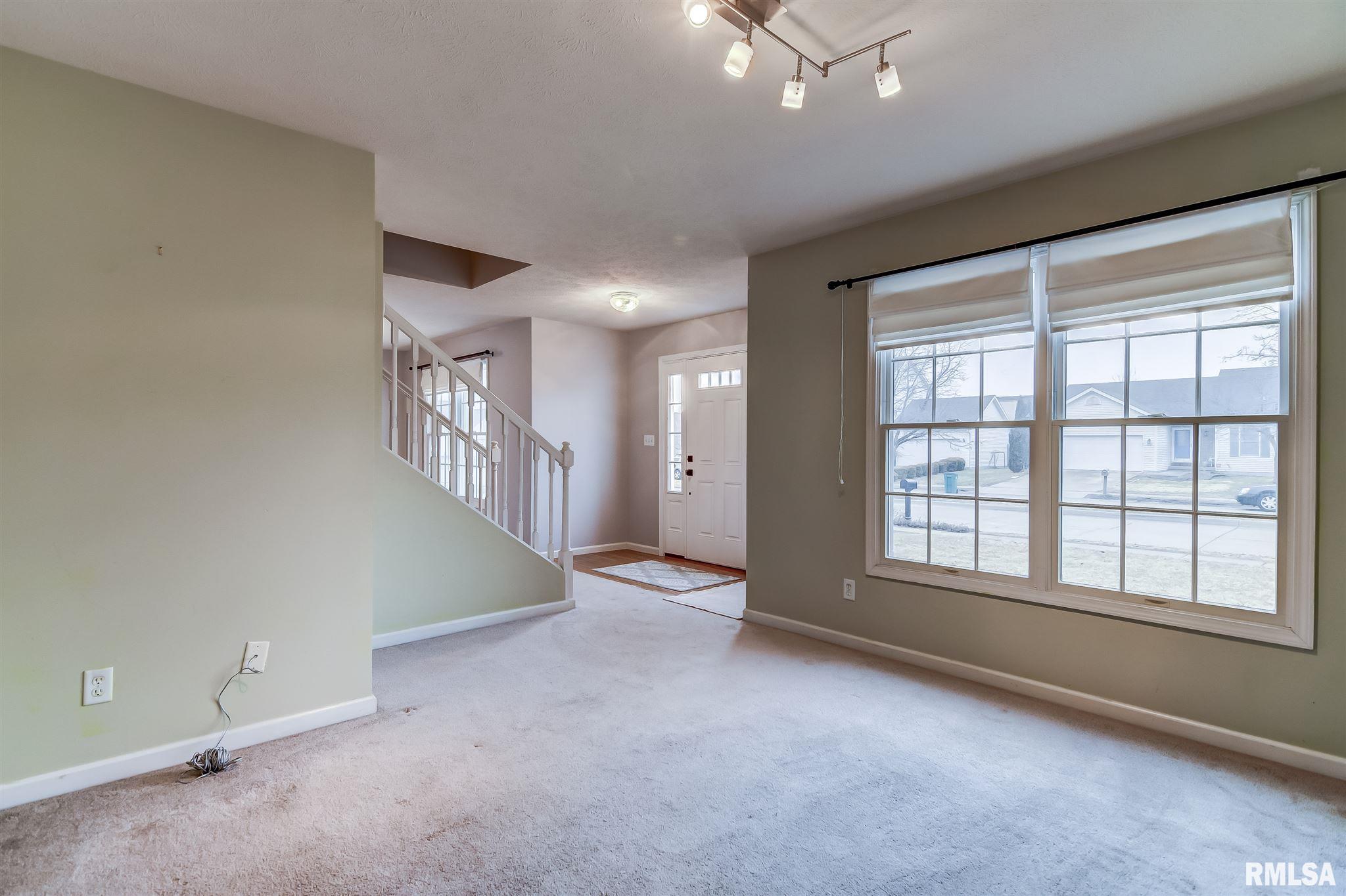3704 Cranleigh Boulevard Springfield, IL 62712 - Photo 5 of 34 Gallery Image 5