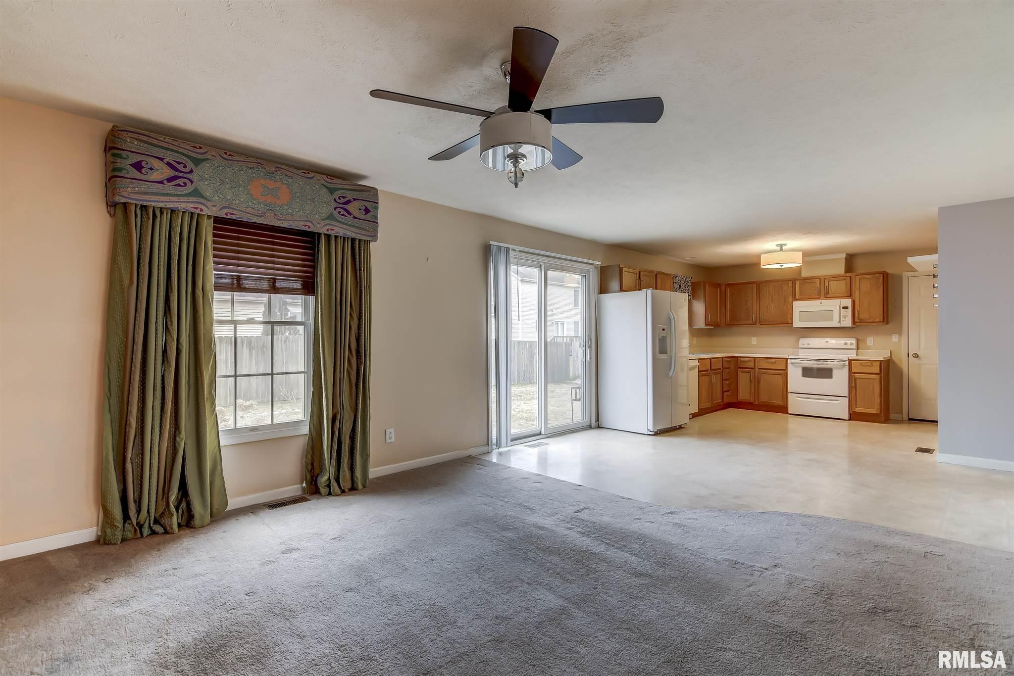 3704 Cranleigh Boulevard Springfield, IL 62712 - Photo 10 of 34 Gallery Image 10