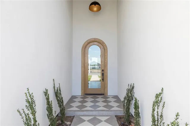a view of a livingroom with furniture and window