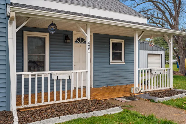 $212,500 | 401 Central Avenue, Coon Valley, WI 54623