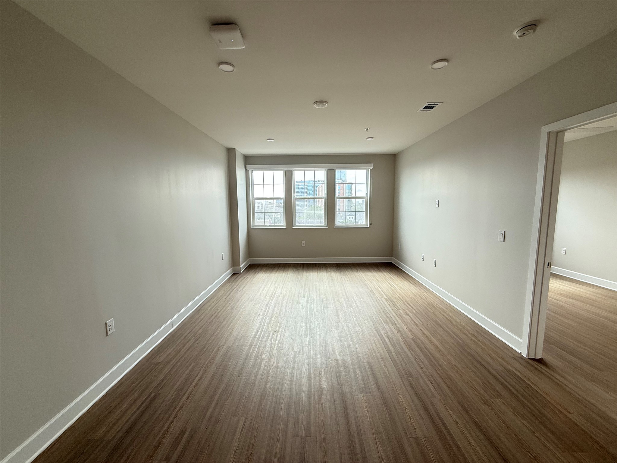 716 Waugh Drive, Unit A20 723 Houston, TX 77019 - Photo 4 of 12