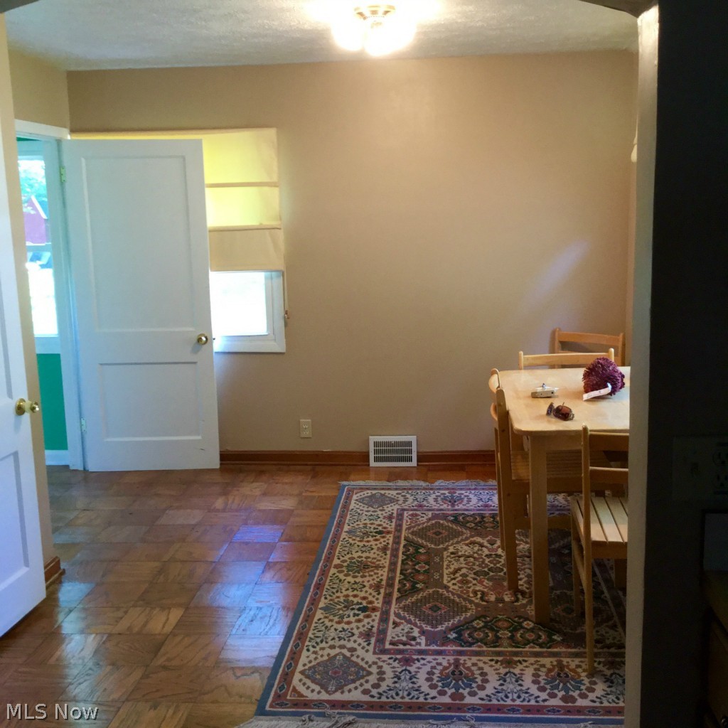 5843 North Ridge Road Madison, OH 44057 - Photo 10 of 25
