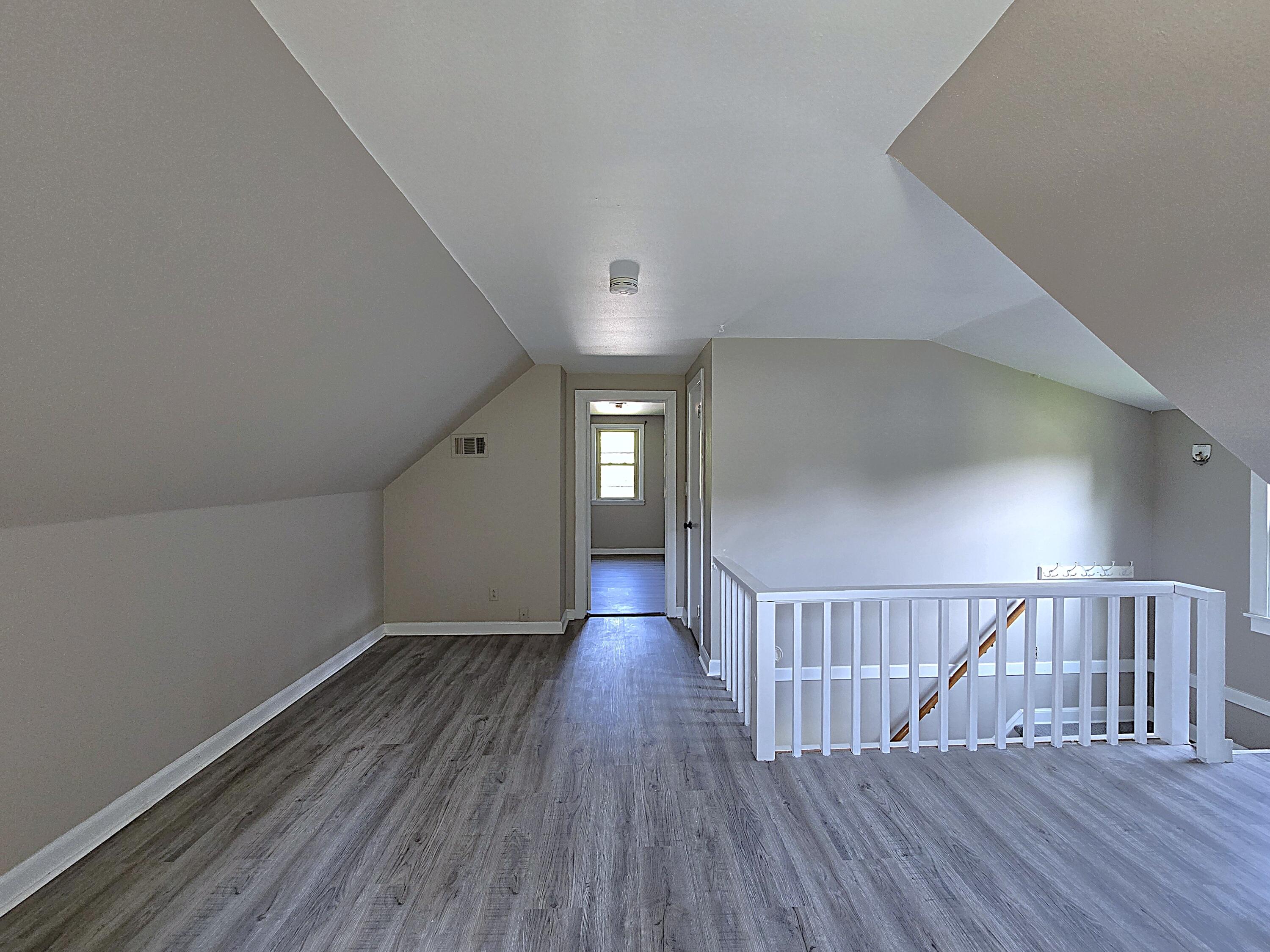 3334 North 92nd Street Milwaukee, WI 53222 - Photo 33 of 44 Upper Loft