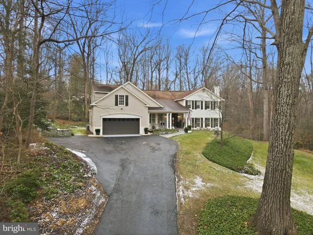 $1,899,900 | 11728 Stuart Mill Road, Oakton, VA 22124