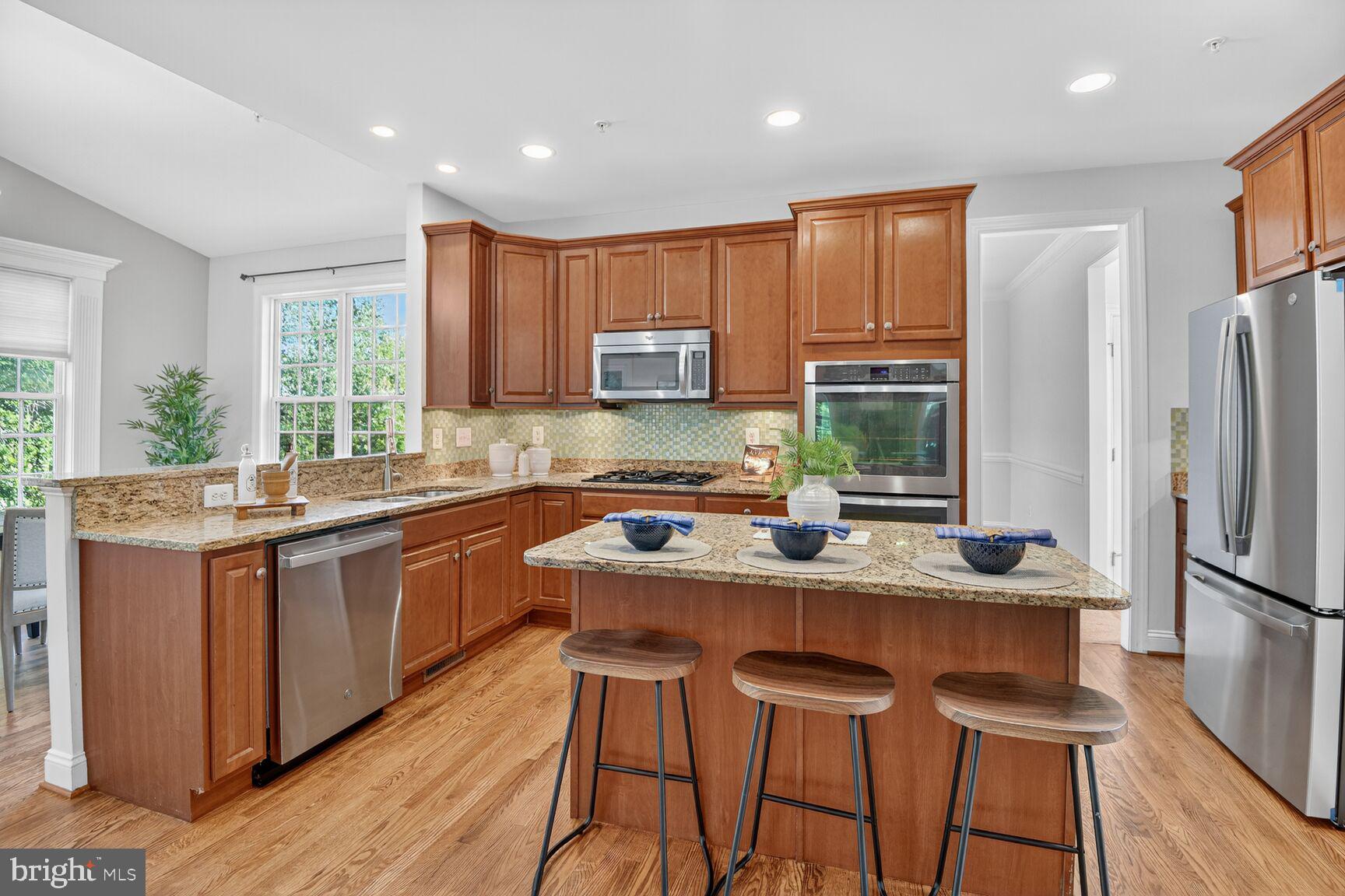 7809 Stanley Lane Severn, MD 21144 - Photo 7 of 30 Breakfast bar