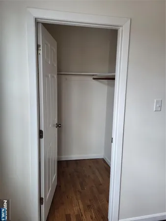 $1,400 | 405 Hackensack Street, Unit 1, Carlstadt, NJ 07072