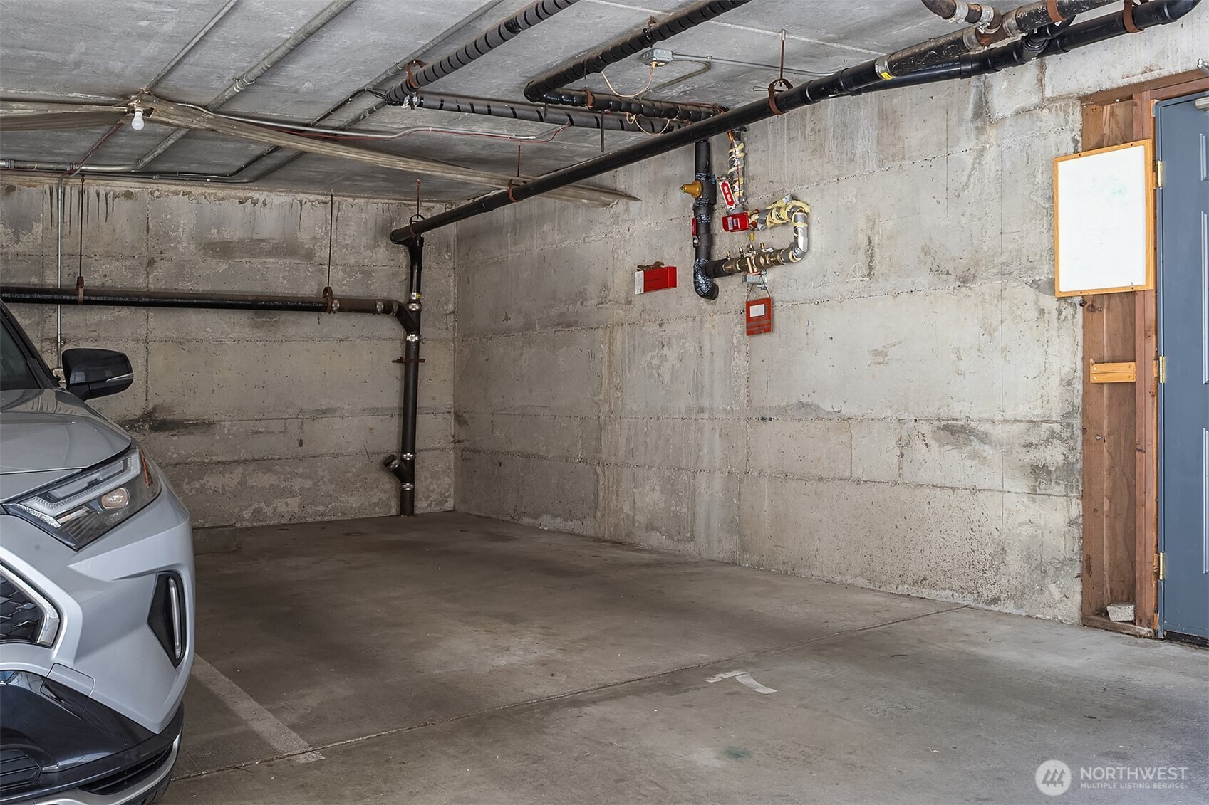 756 North 72nd Street, Unit 204 Seattle, WA 98103 - Photo 19 of 24
