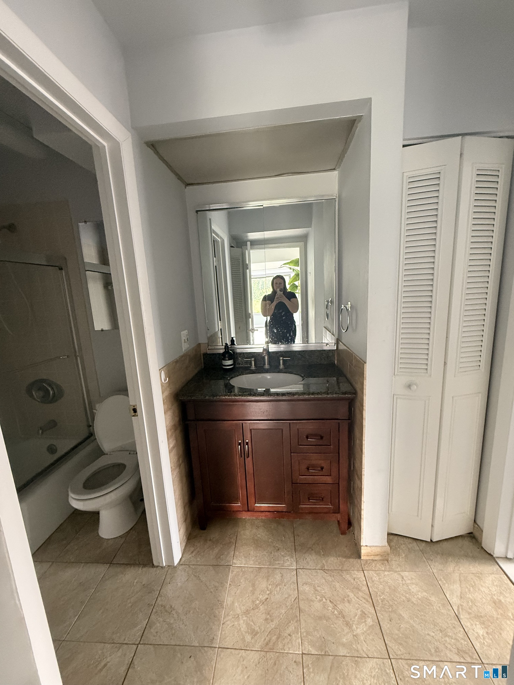 5 Raspberry Lane, Unit 5 Ridgefield, CT 06877 - Photo 10 of 11 Gallery Image 10