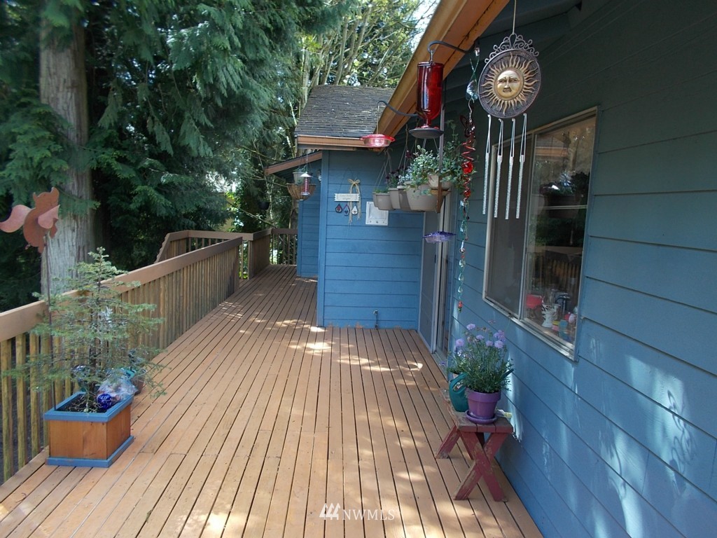 16719 22nd Avenue Southeast Bothell, WA 98012 - Photo 2 of 25 Gallery Image 2