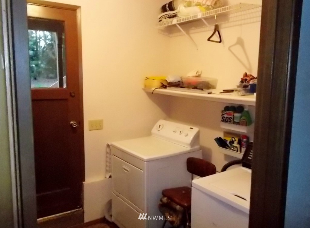 16719 22nd Avenue Southeast Bothell, WA 98012 - Photo 23 of 25 Gallery Image 23