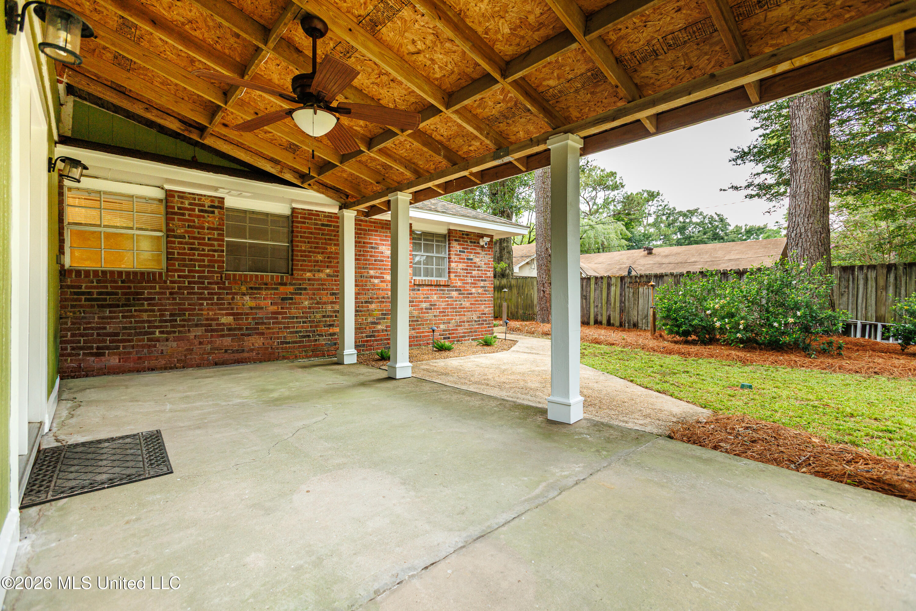 1480 Westbrook Road Jackson, MS 39211 - Photo 36 of 39 JACKSON_1480 Westbrook Dr-32