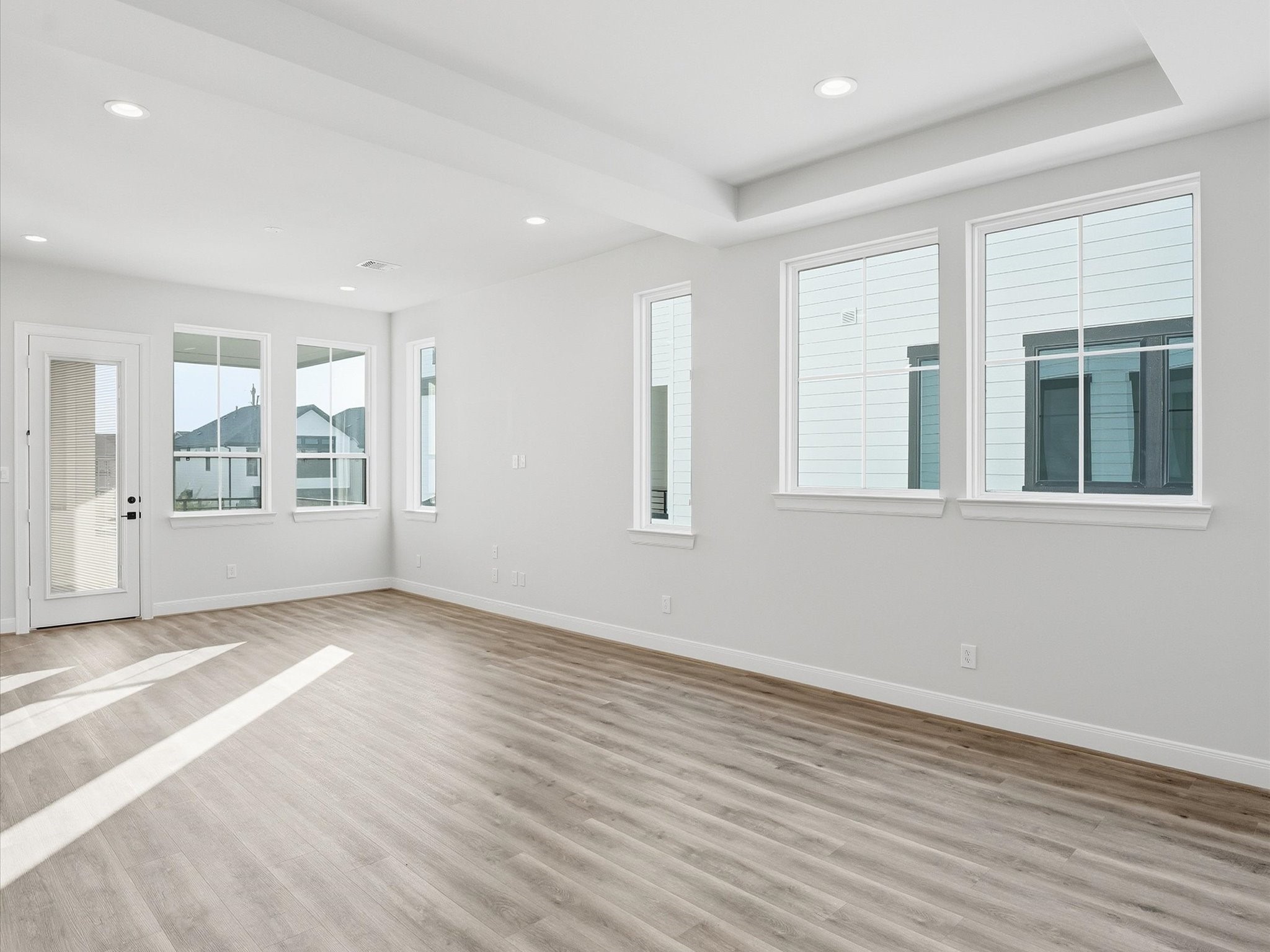 9213 G E George Street Houston, TX 77063 - Photo 13 of 26