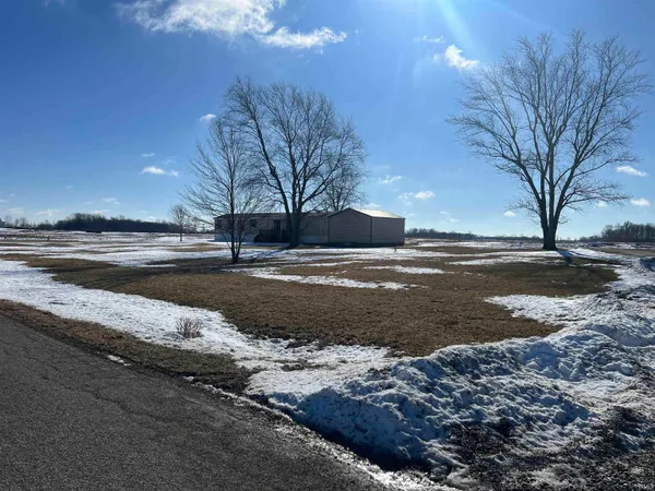 $259,000 | 9221 East County Road 500 North, Albany, IN 47320