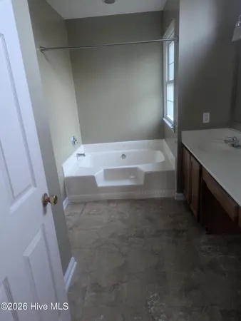 $1,750 | 3010 Hunters Trail, Midway Park, NC 28544