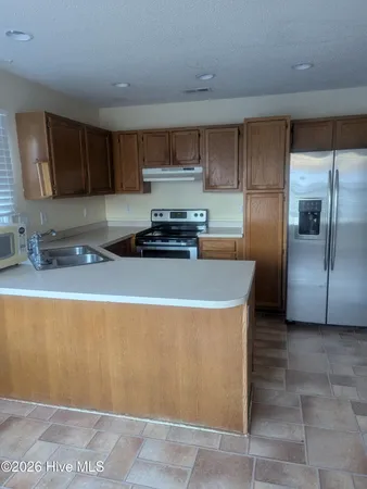 $1,750 | 3010 Hunters Trail, Midway Park, NC 28544