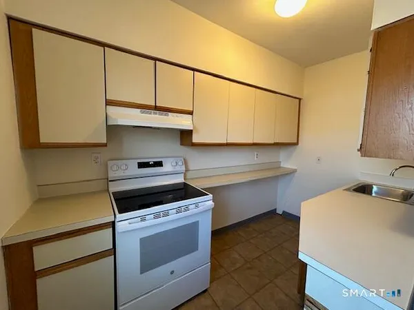 $1,850 | 218 Bedford Street, Unit 4B, Stamford, CT 06901