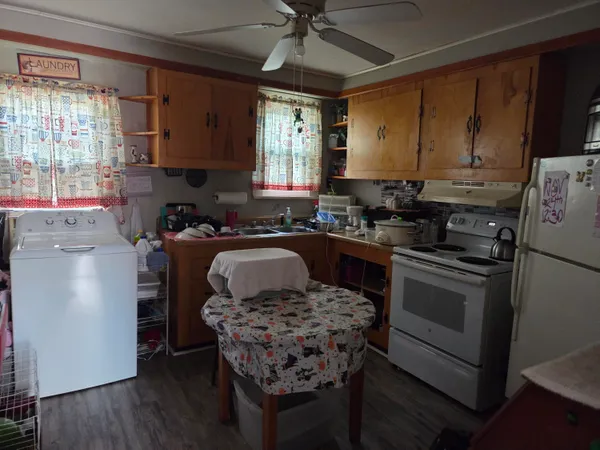 $119,900 | 72 East Terrace, Millinocket, ME 04462
