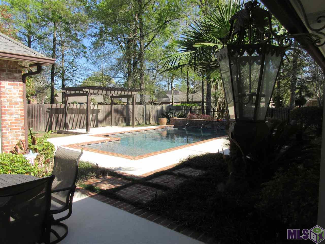 18246 Creek Hollow Road Baton Rouge, LA 70817 - Photo 11 of 29 Gallery Image 11