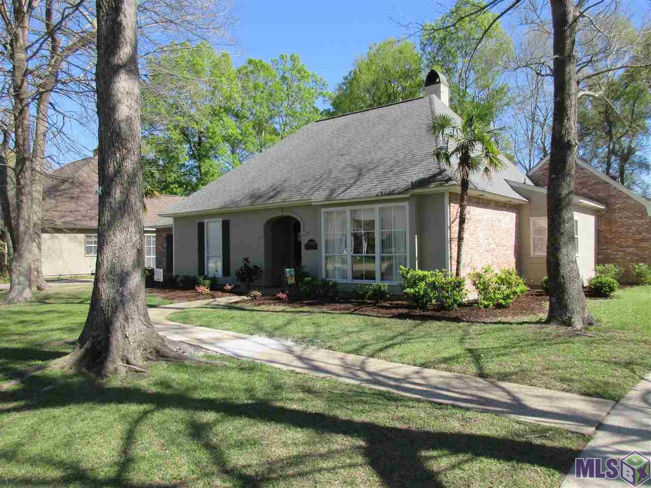 18246 Creek Hollow Road Baton Rouge, LA 70817 - Photo 3 of 29 Gallery Image 3