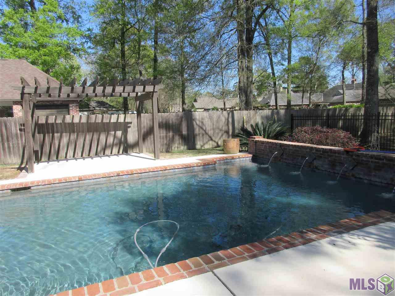 18246 Creek Hollow Road Baton Rouge, LA 70817 - Photo 7 of 29 Gallery Image 7