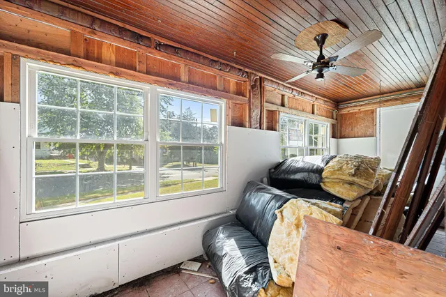 a view of an entryway with a window