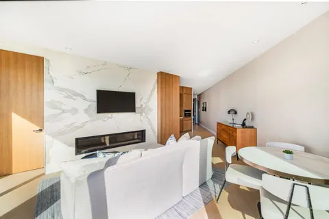 $3,950,000 | 272 Old Montauk Highway, Unit 805, Montauk, NY 11954
