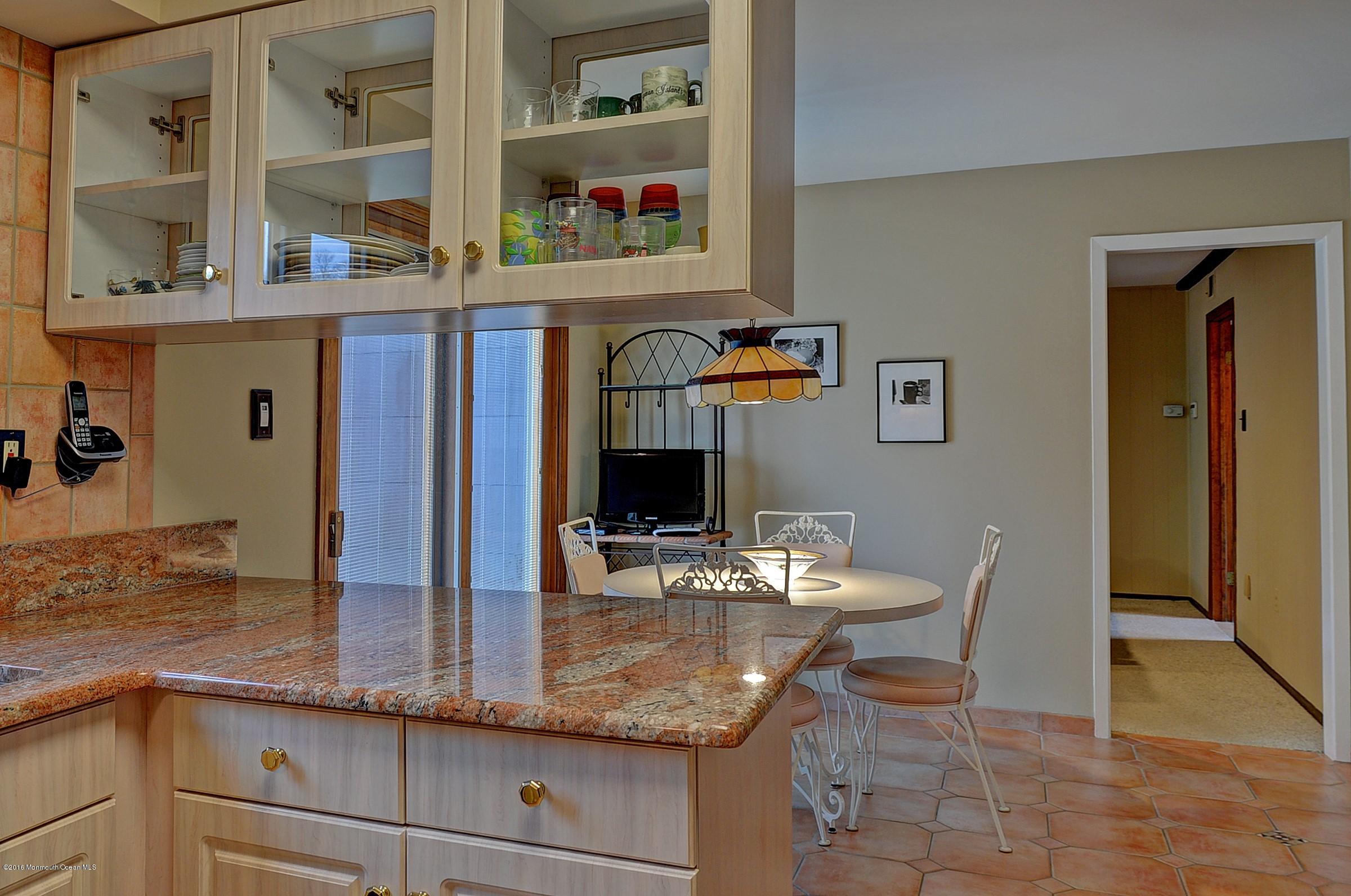 10 Concord Road Marlboro, NJ 07746 - Photo 13 of 26 015_Kitchen