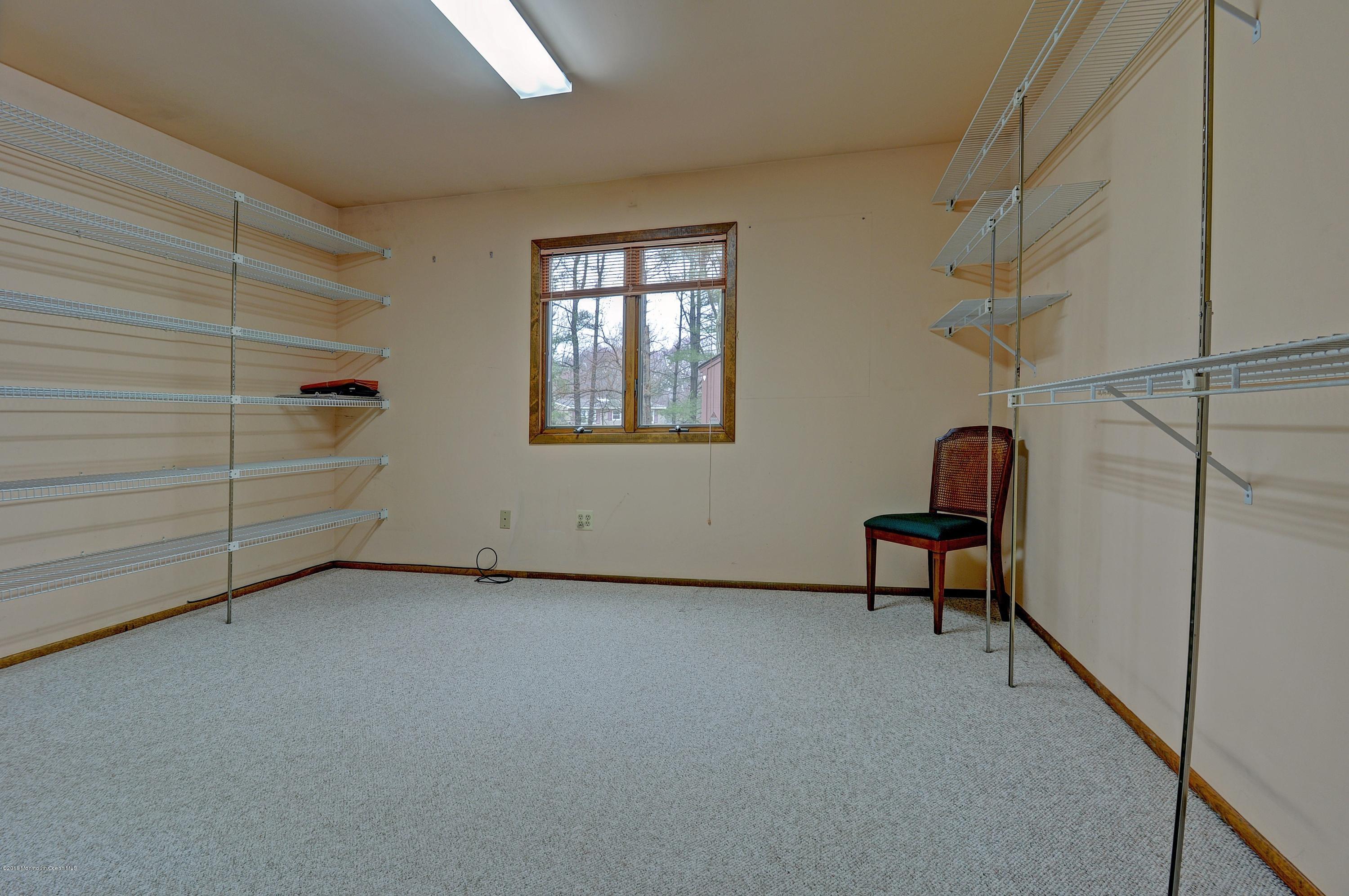 10 Concord Road Marlboro, NJ 07746 - Photo 14 of 26 017_Office