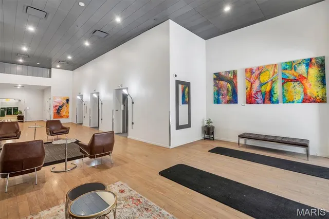 $262,000 | 915 Olive Street, Unit 911, St. Louis, MO 63101