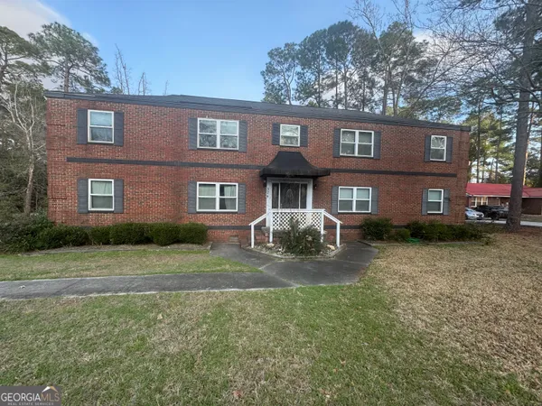 $1,250 | 324 North Main Street, Unit 4, Statesboro, GA 30458
