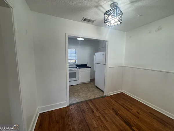 $1,250 | 324 North Main Street, Unit 4, Statesboro, GA 30458