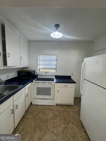 $1,250 | 324 North Main Street, Unit 4, Statesboro, GA 30458