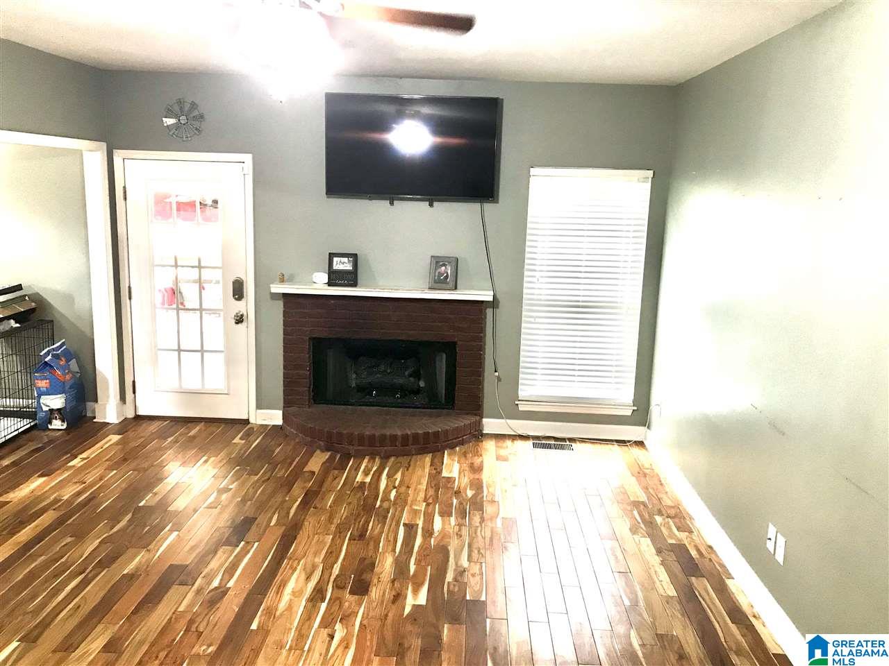 582 Valley Trail Warrior, AL 35180 - Photo 6 of 27