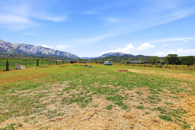 793 West Salem Canal Road Salem, UT 84653 - Photo 9 of 32
