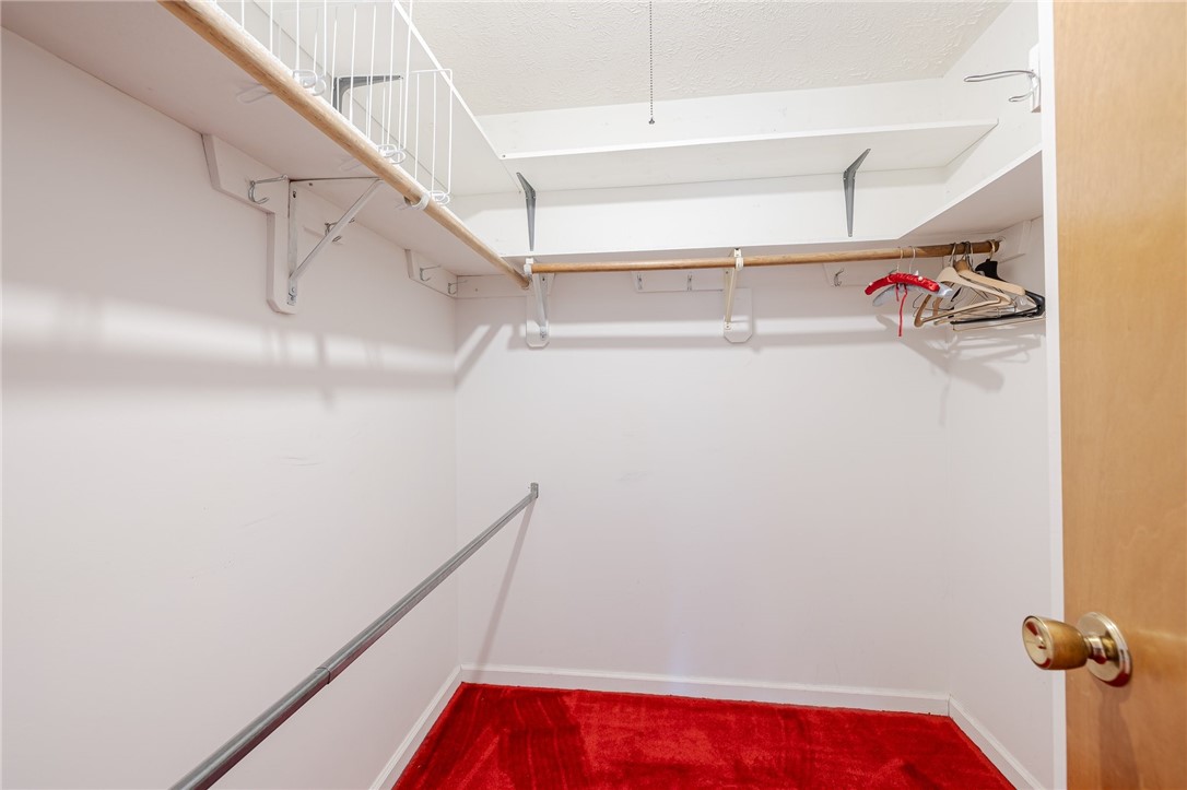 724 Shanlee Drive Webster, NY 14580 - Photo 14 of 32