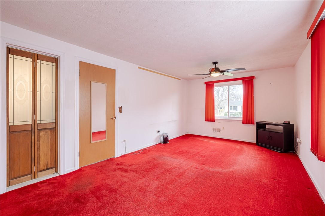 724 Shanlee Drive Webster, NY 14580 - Photo 15 of 32