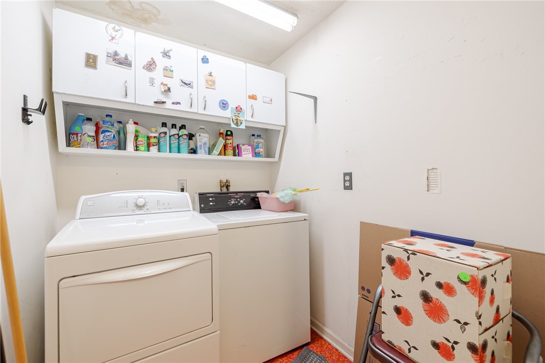 724 Shanlee Drive Webster, NY 14580 - Photo 6 of 32