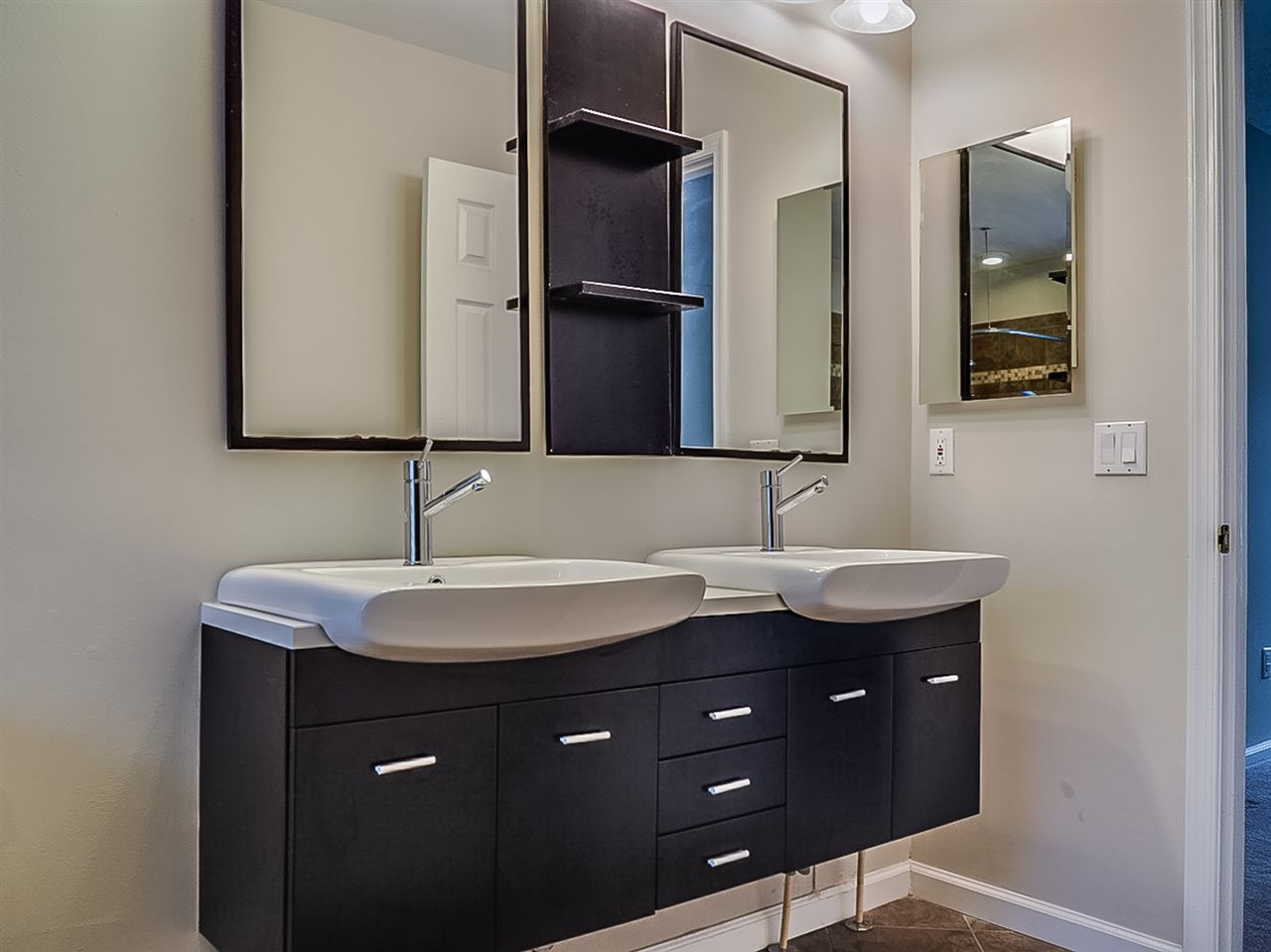 5813 Edgebury Road Raleigh, NC 27613 - Photo 12 of 21 Photo 12