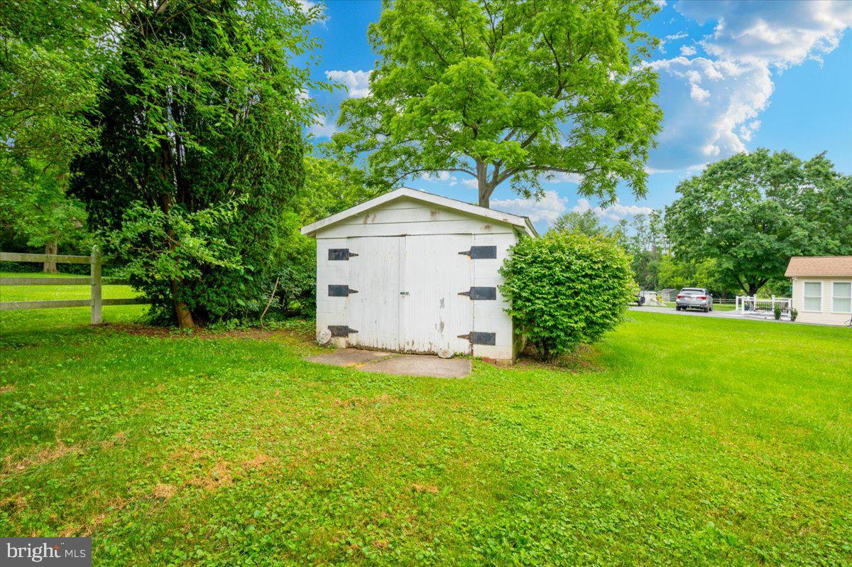 1802 Ridge Road Westminster, MD 21157 - Photo 33 of 43