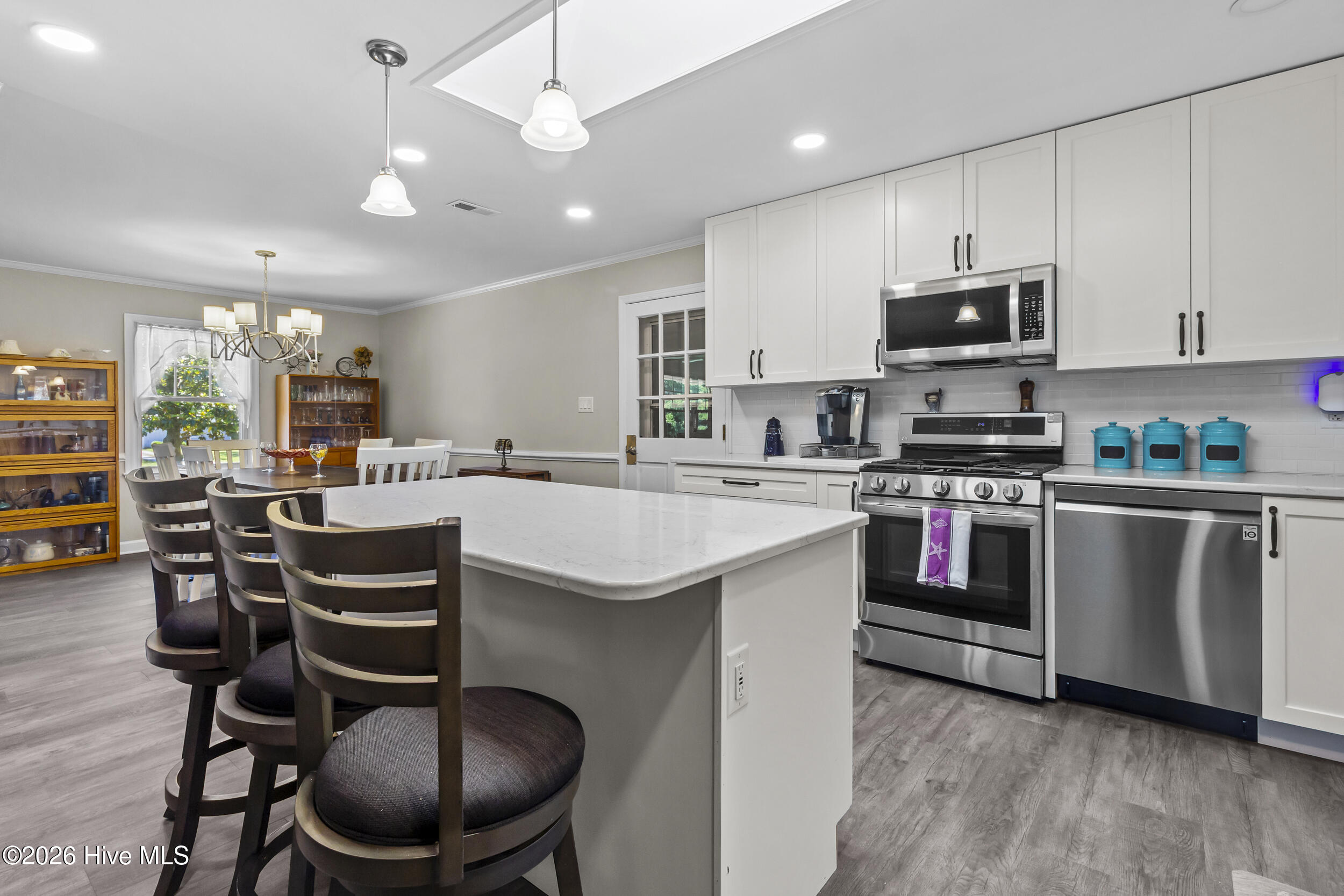 312 Rockledge Road New Bern, NC 28562 - Photo 10 of 44 7_img_5744