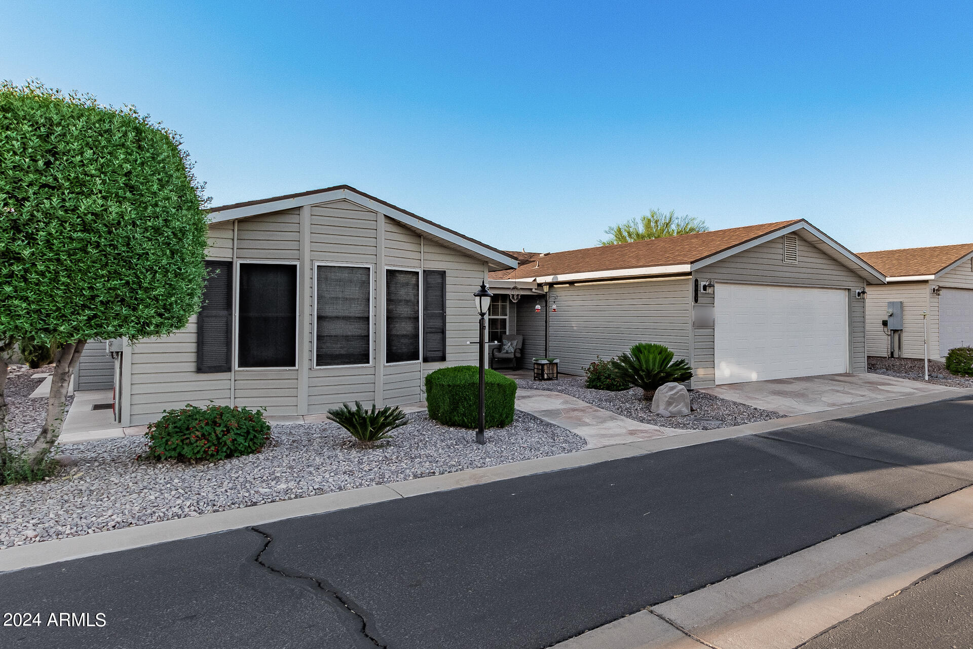 3301 South Goldfield Road, Unit 4037 Apache Junction, AZ 85119 - Photo 4 of 36 0009-07 - Goldfield