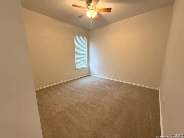 $299,900 | 122 Carmel Drive, Cibolo, TX 78108