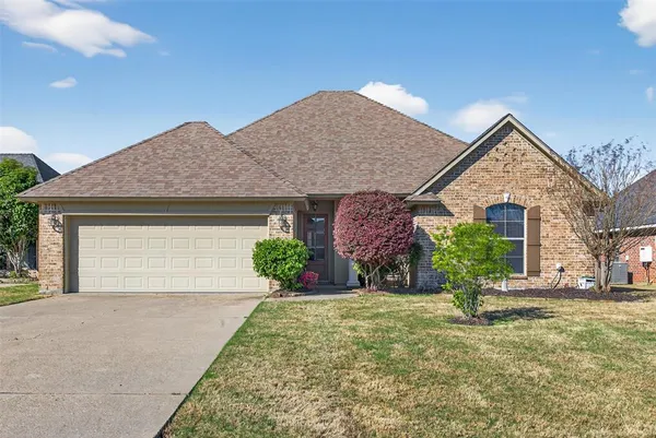 $284,900 | 3918 Le Brooke Lane, Benton, LA 71006