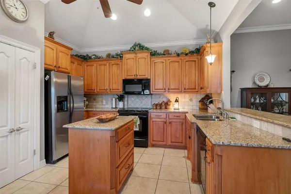 $284,900 | 3918 Le Brooke Lane, Benton, LA 71006