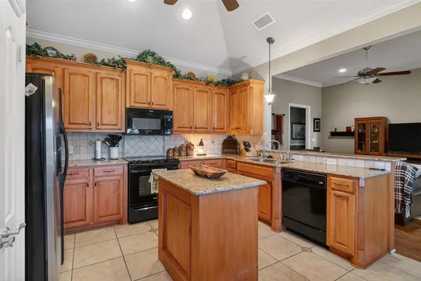 $289,900 | 3918 Le Brooke Lane, Benton, LA 71006