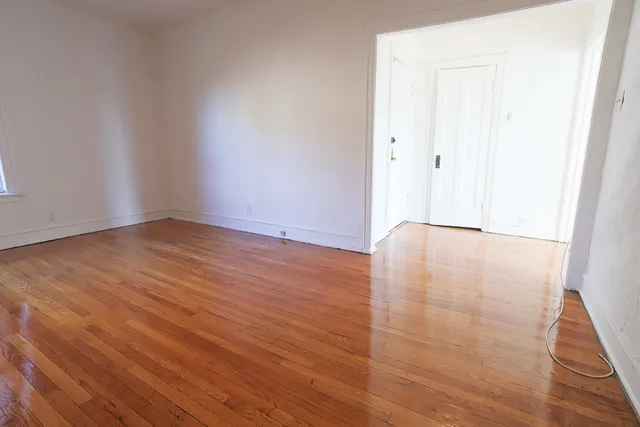 $2,297 | 637 West Cornelia Avenue, Unit 3W, Chicago, IL 60657