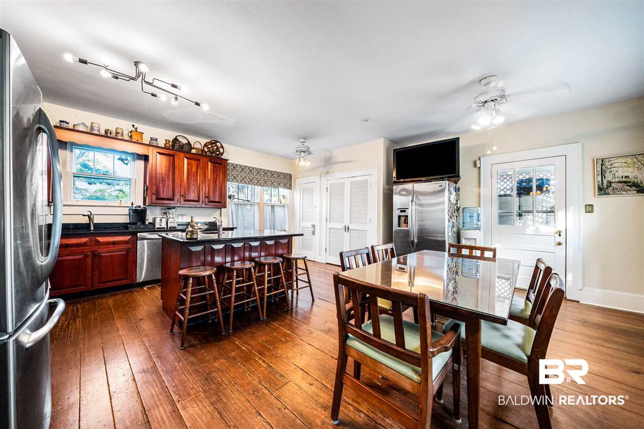 203 Charles Street Mobile, AL 36604 - Photo 12 of 32