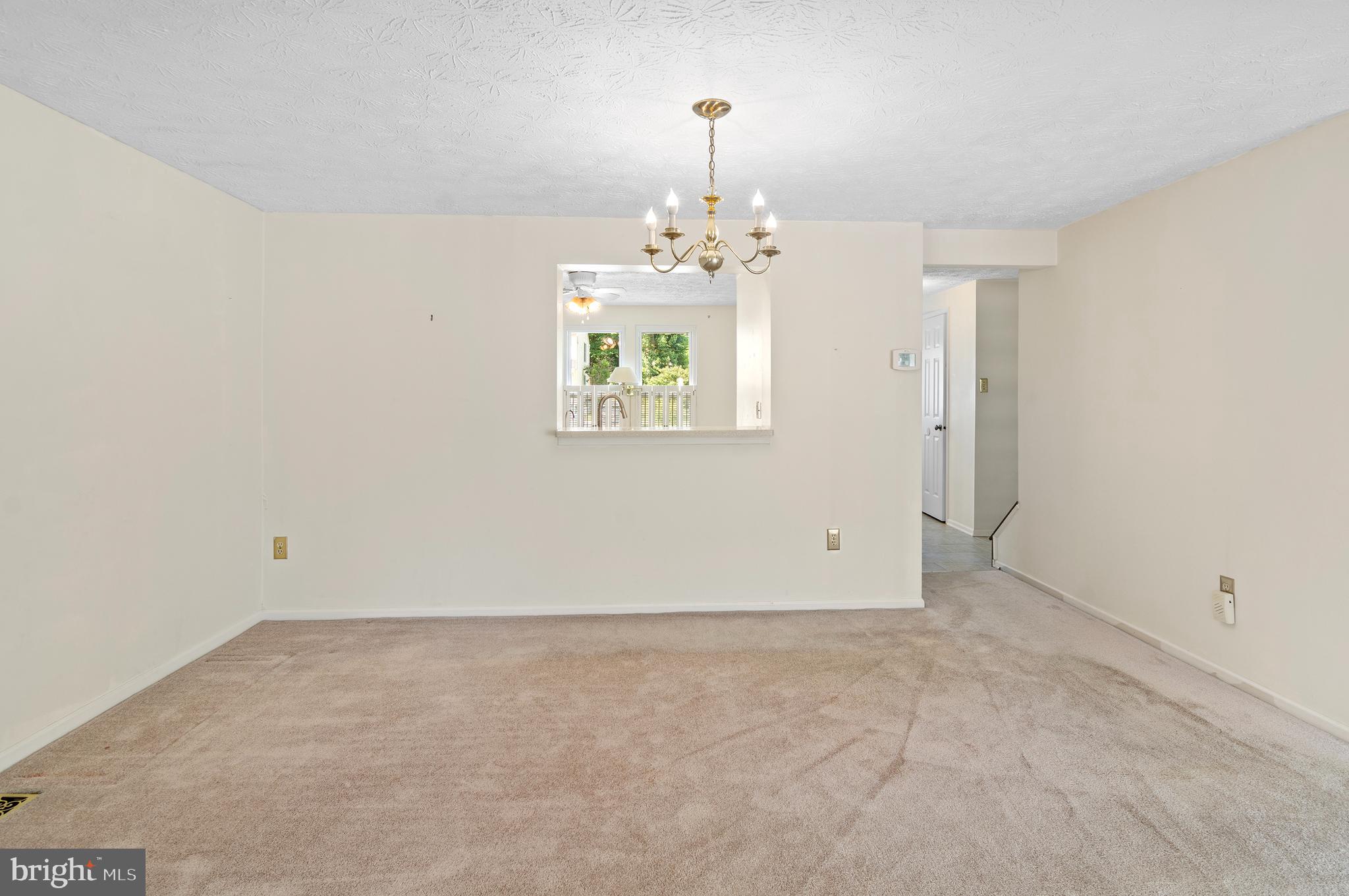 8508 Rhuddlan Road Nottingham, MD 21236 - Photo 9 of 28 Dining