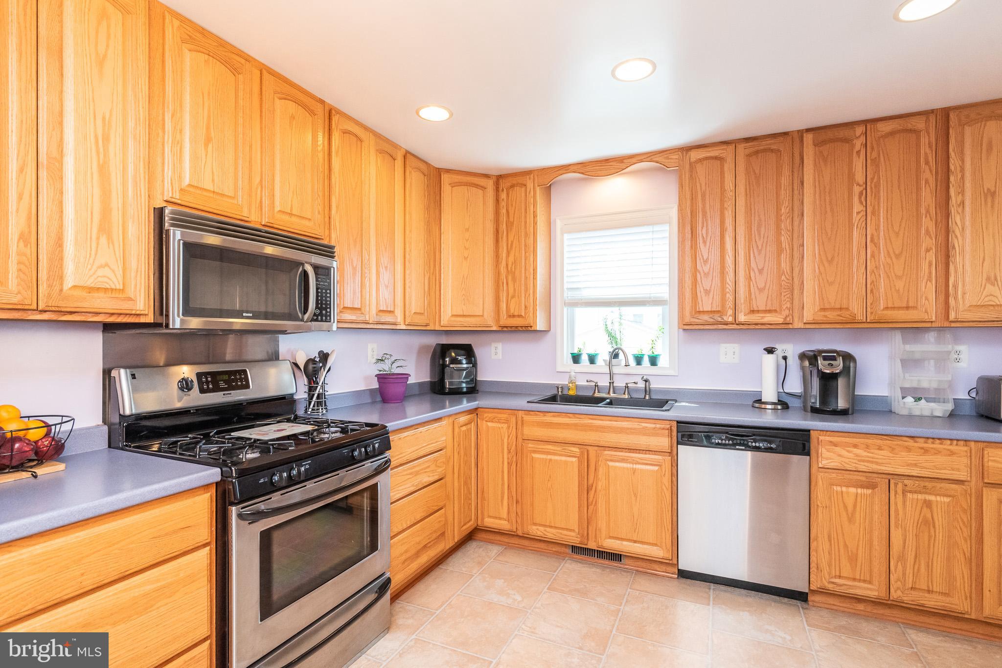 7814 Highpoint Road Baltimore, MD 21234 - Photo 12 of 51 Gallery Image 12