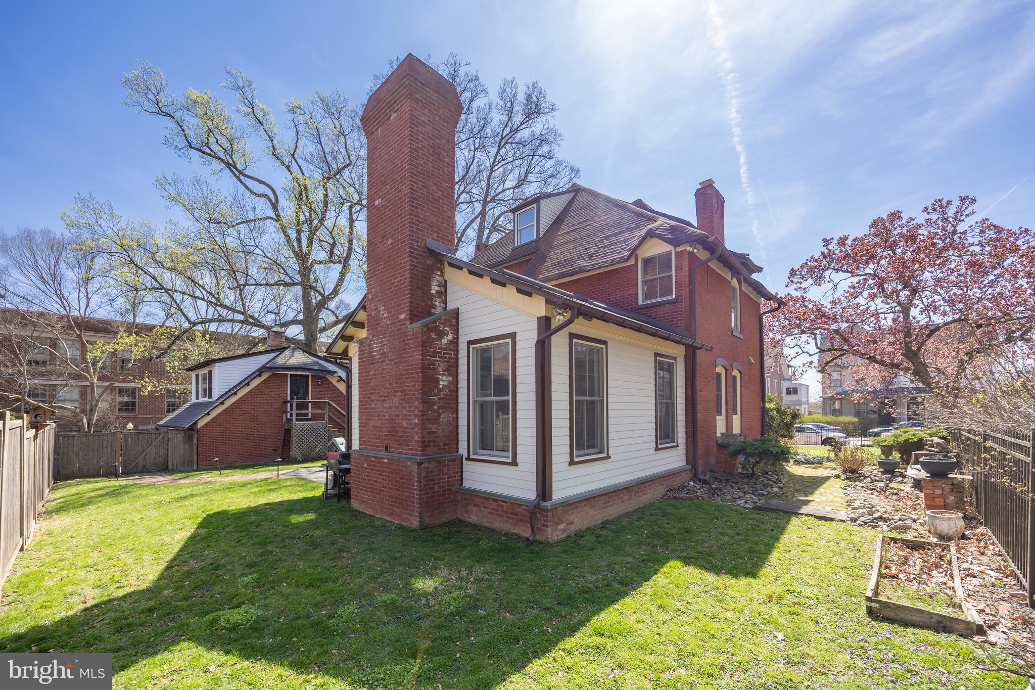 403 North Church Street West Chester, PA 19380 - Photo 67 of 75 Side Backyard